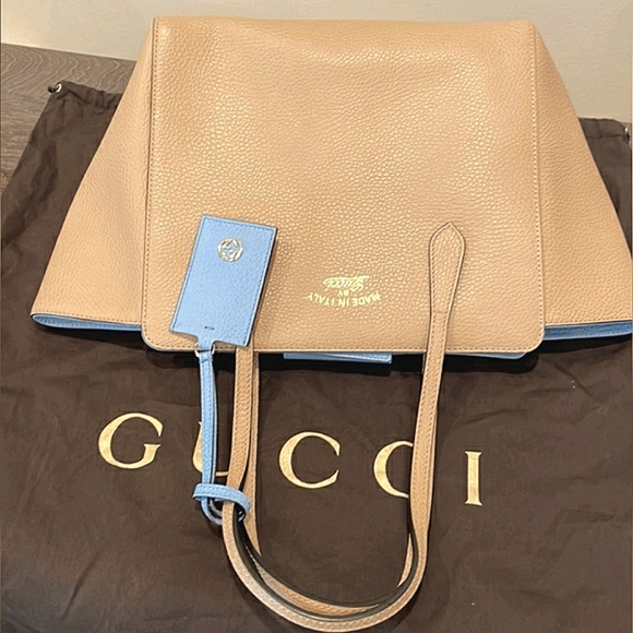 💖💖 ➡️➡️ Gucci Leather Medium Swing Tote Bag with Hang Tag and Foil Monogram - Picture 6 of 14